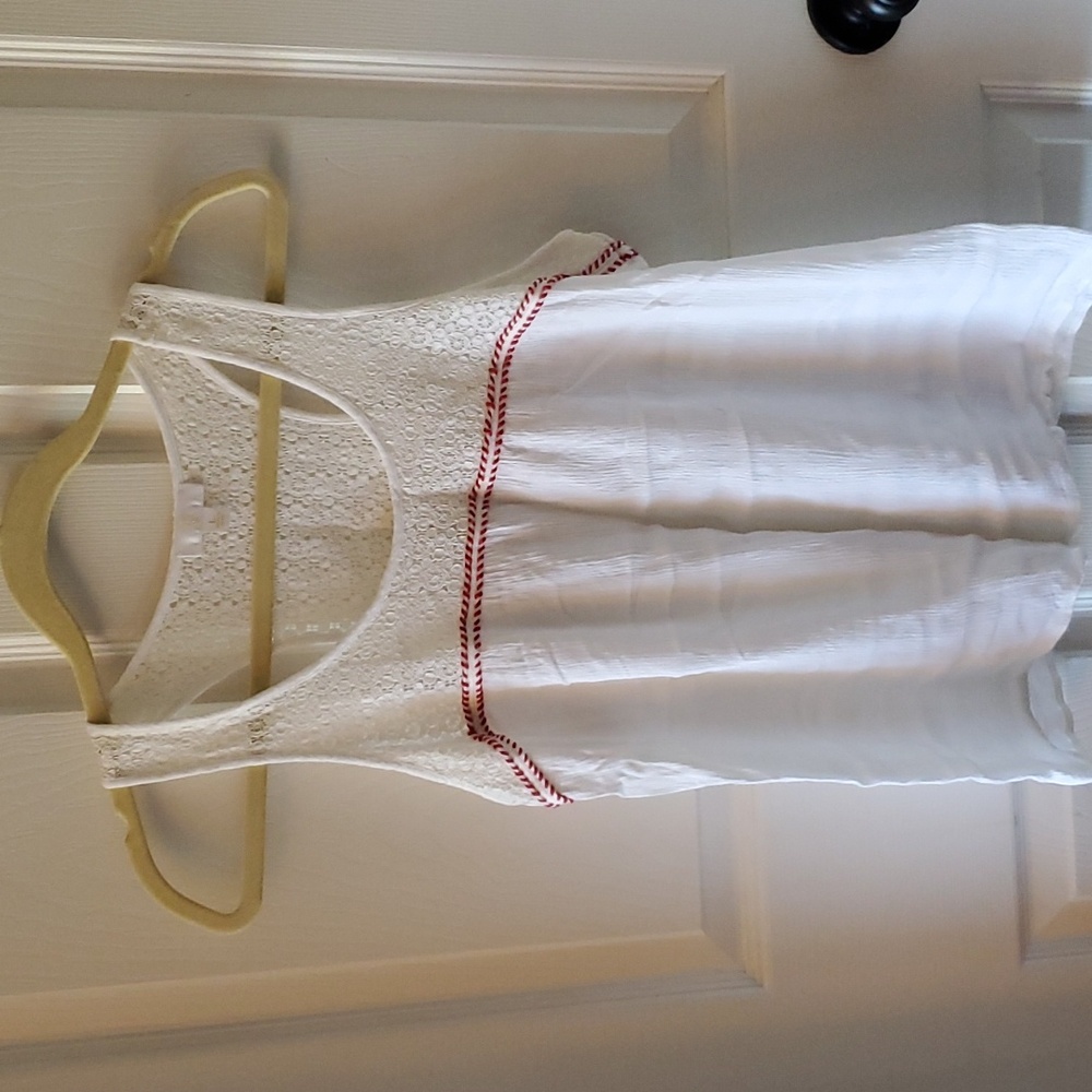 C women's tank top.  White with red rope accent.  Size Large.